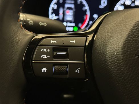 Certified 2026 Honda HR-V Sport image 32