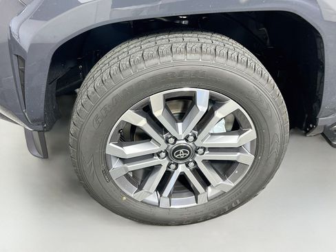 New 2026 Toyota 4Runner Limited AWD/4WD image 13