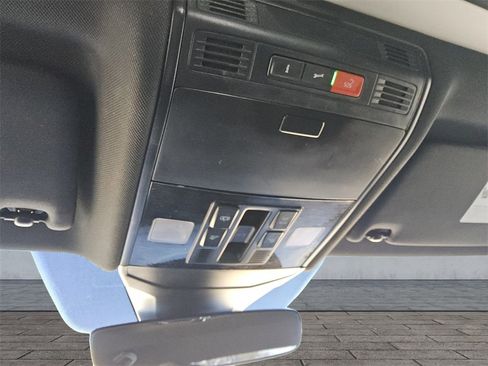 Used 2022 Volkswagen Jetta GLI Autobahn w/ GLI Black Package image 29