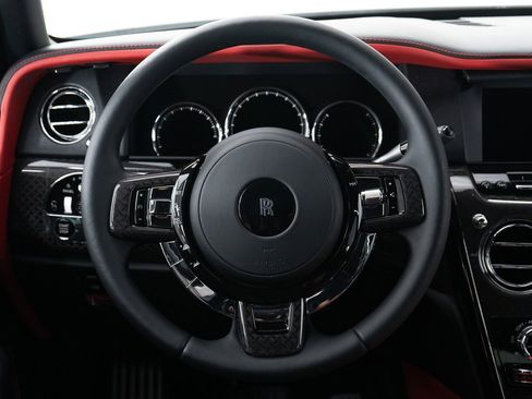 Certified 2024 Rolls-Royce Cullinan Black Badge w/ Dark Exterior Package image 35