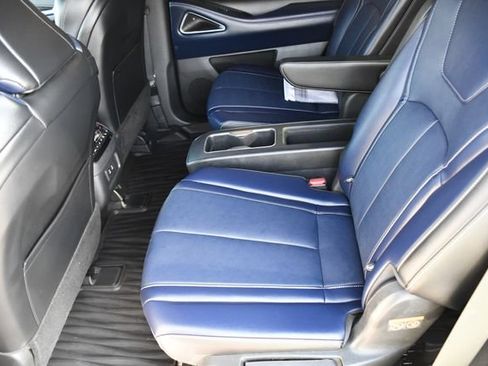 Certified 2026 INFINITI QX60 Sport w/ Dark Cargo Package AWD/4WD image 19