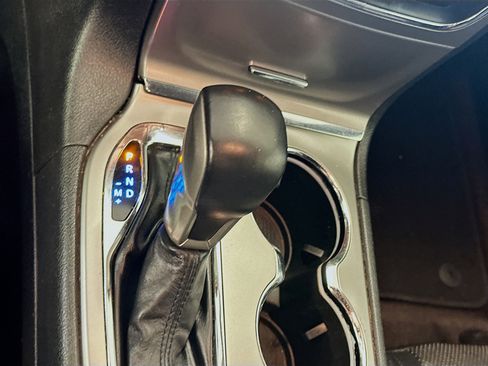 Used 2018 Jeep Grand Cherokee Overland image 25