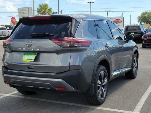 Used 2023 Nissan Rogue SL w/ SL Premium Package FWD image 6