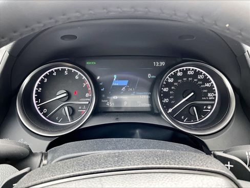 Used 2024 Toyota Camry SE w/ Cold Weather Package image 25