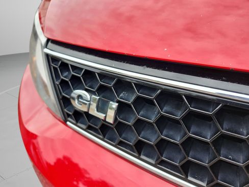 Used 2012 Volkswagen Jetta GLI image 25