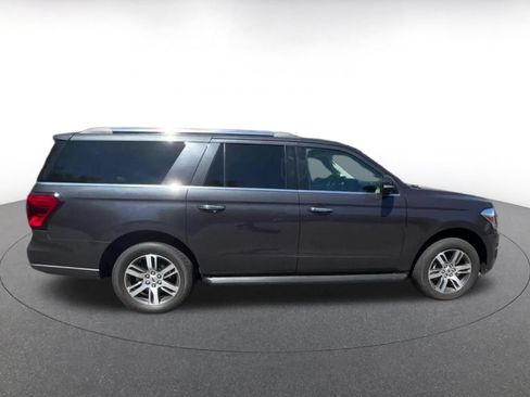 Used 2024 Ford Expedition Max Limited AWD/4WD image 16