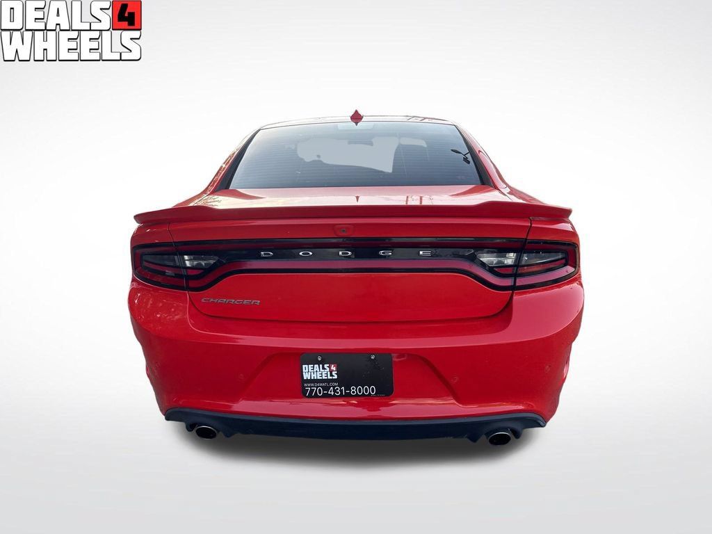 Used 2019 Dodge Charger GT RWD image 4