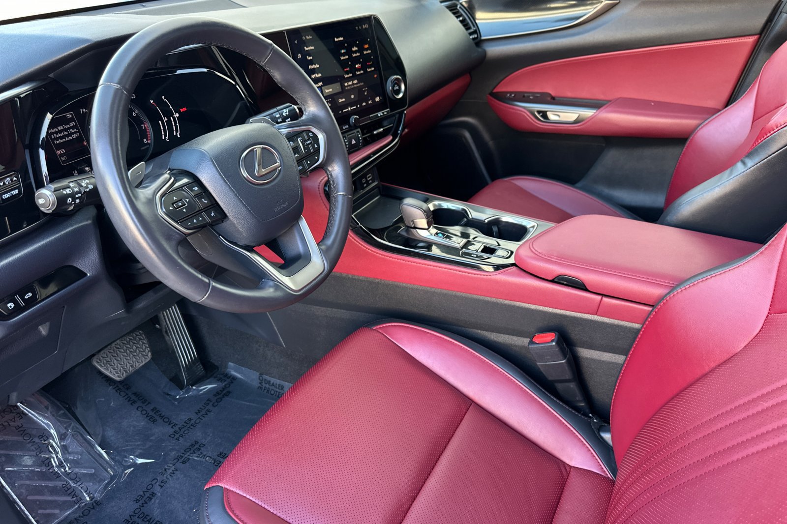 Used 2025 Lexus NX 250 FWD image 10