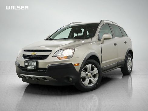 Used 2014 Chevrolet Captiva Sport LS FWD image 1