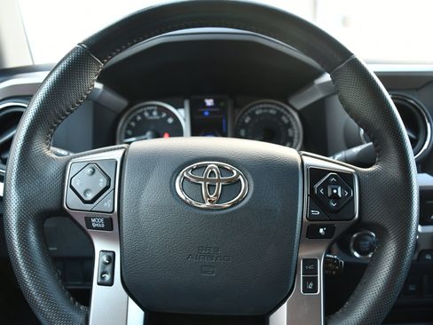 Certified 2023 Toyota Tacoma SR5 image 10