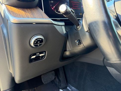 Used 2024 Mercedes-Benz GLC 300 image 14