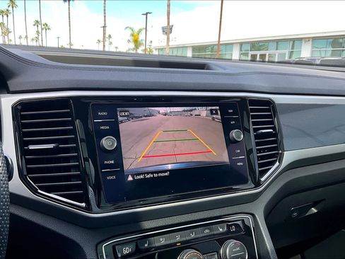 Used 2022 Volkswagen Atlas SEL R-Line image 26