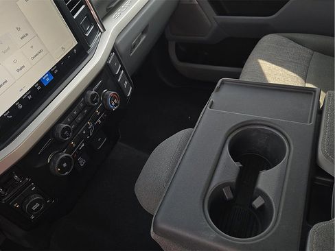 Used 2024 Ford F250 XLT w/ XLT Premium Package image 20
