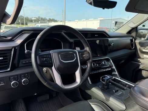 Used 2024 GMC Sierra 1500 Denali w/ Denali Reserve Package image 8