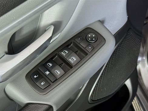 Used 2022 RAM 1500 Big Horn image 19