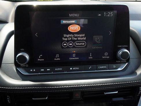 Used 2021 Nissan Rogue SV FWD image 15