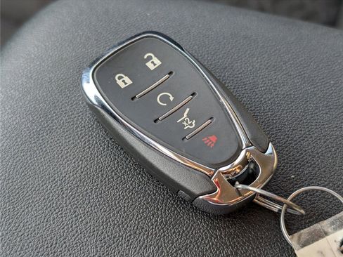 Used 2022 Chevrolet Equinox LT image 19