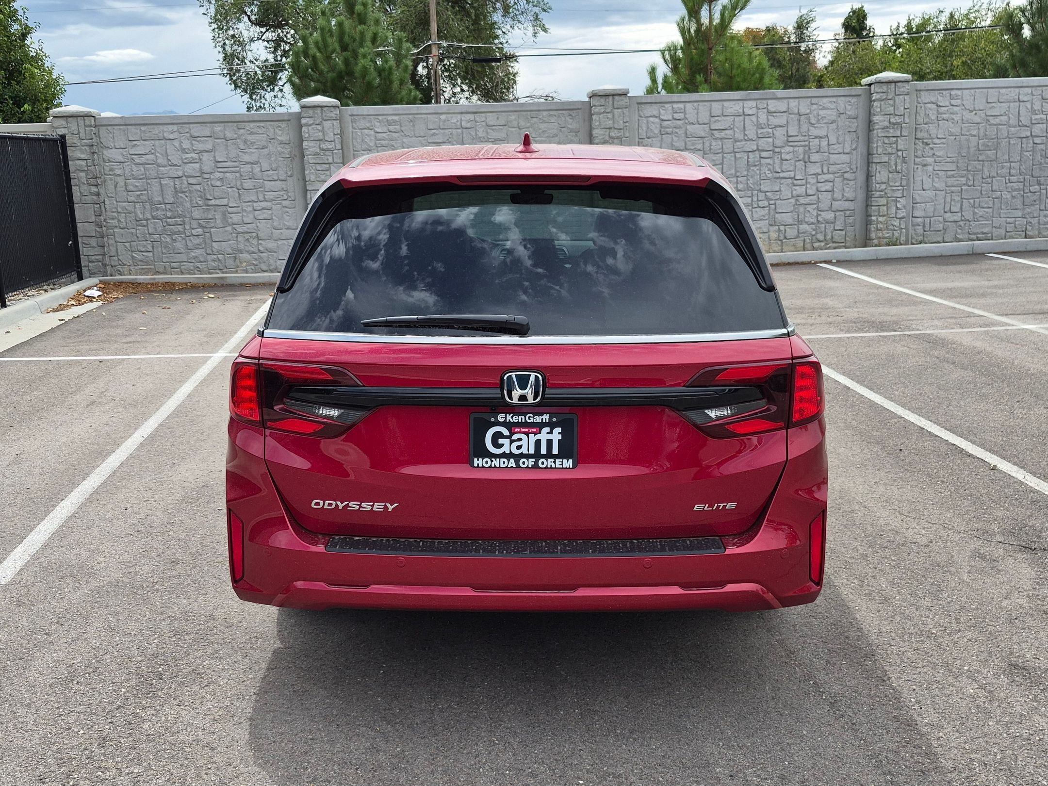 New 2026 Honda Odyssey Elite image 5