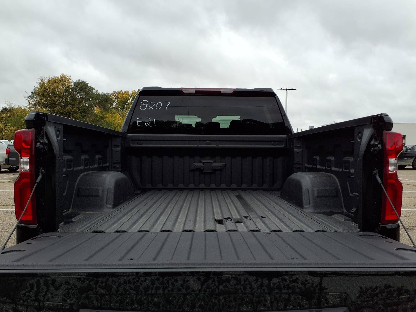 New 2026 Chevrolet Silverado 1500 RST w/ RST Select Package AWD/4WD image 7