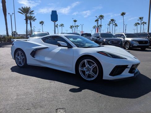 Used 2025 Chevrolet Corvette Stingray w/ Z51 Performance Package image 2