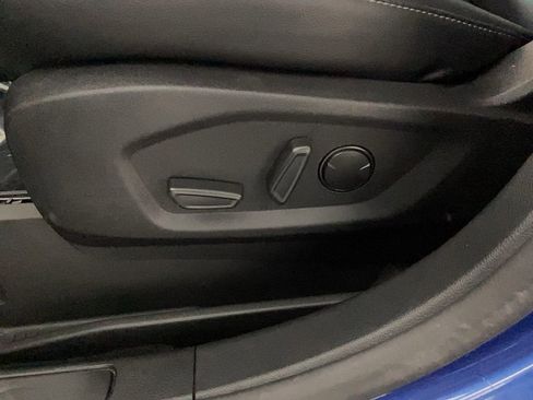 Used 2022 Ford Edge SEL w/ Convenience Package image 16