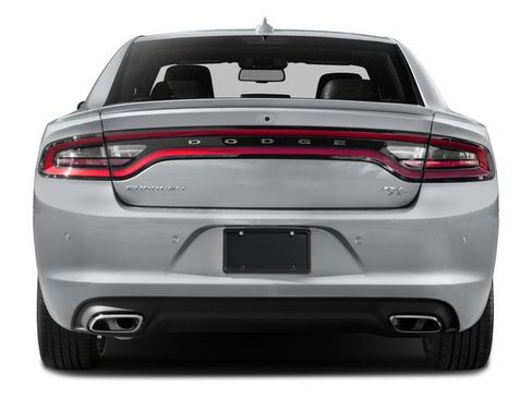 Used 2016 Dodge Charger R/T RWD image 8