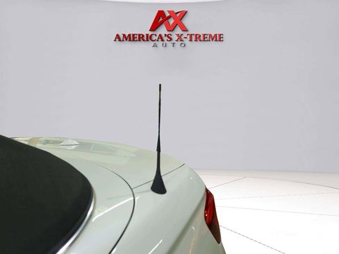 Used 2020 BMW 230i Convertible w/ Premium Package RWD image 26
