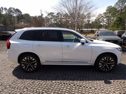 New 2026 Volvo XC90 T8 Ultra w/ Protection Package Premier AWD/4WD image 4