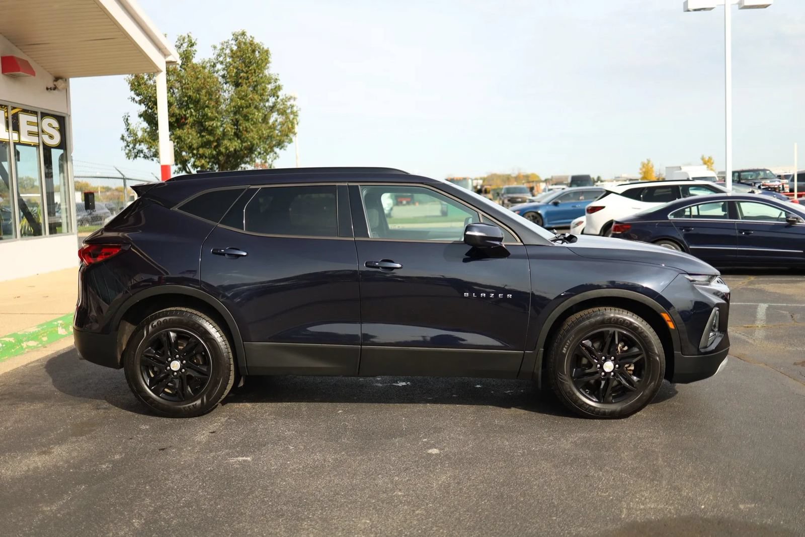 Used 2020 Chevrolet Blazer LT AWD/4WD image 4