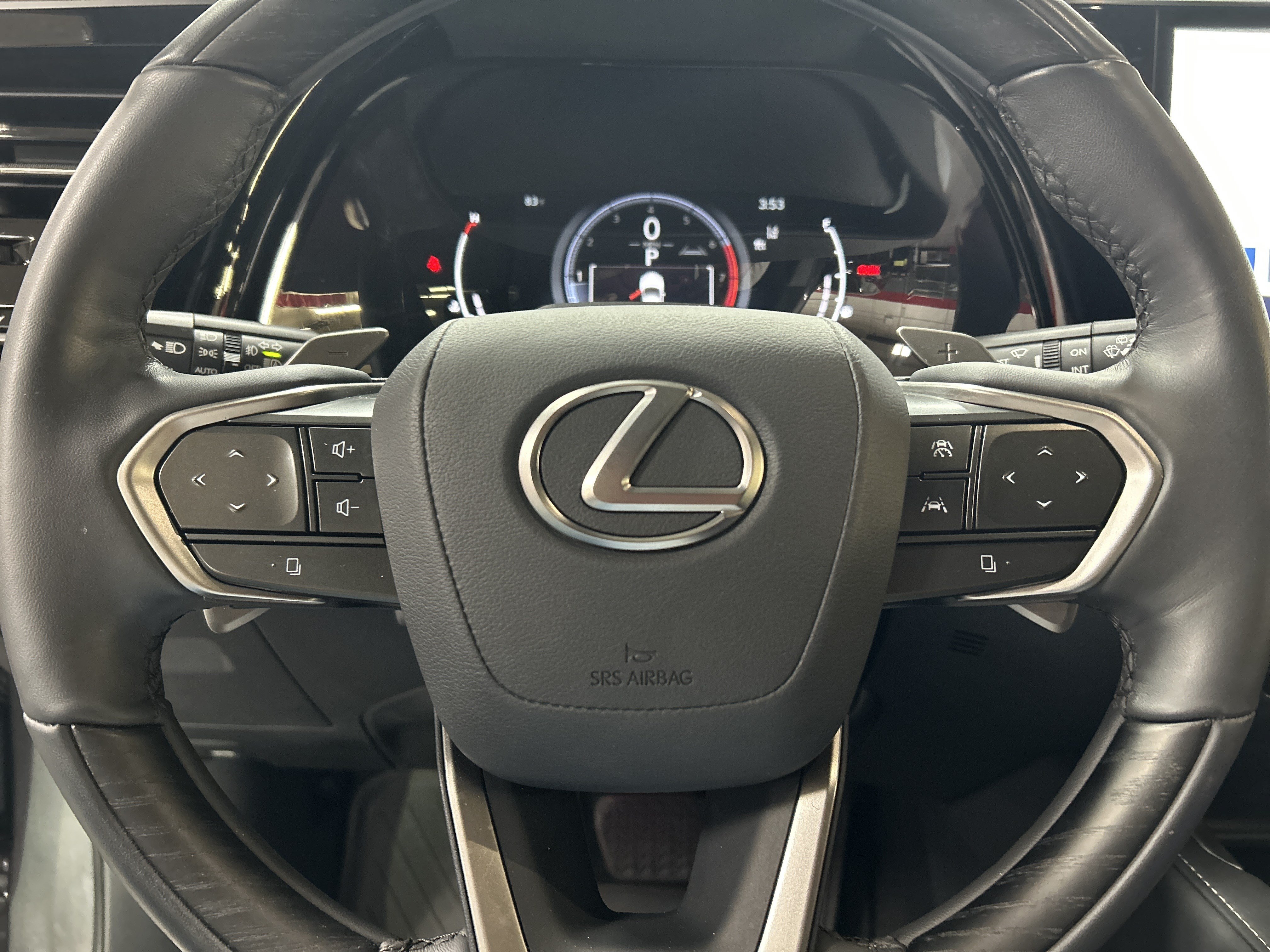 Used 2024 Lexus RX 350 AWD w/ Convenience Package image 18