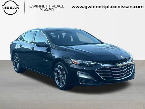 Used 2024 Chevrolet Malibu LT image 3