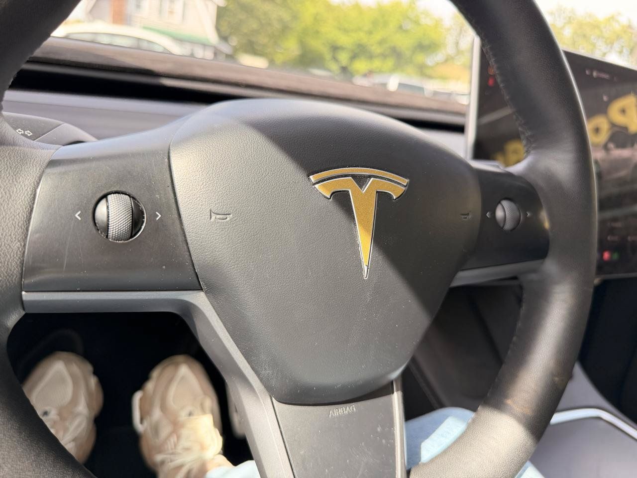 Used 2023 Tesla Model Y Long Range AWD/4WD image 18