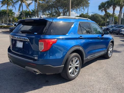 Used 2023 Ford Explorer Limited image 5