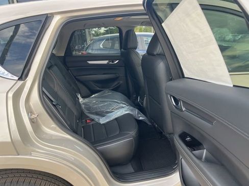New 2025 MAZDA CX-5 AWD 2.5 S w/ Premium Plus Pkg image 27