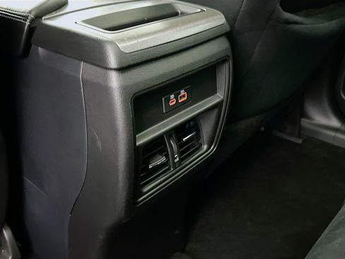 Used 2019 Nissan Murano SV image 26