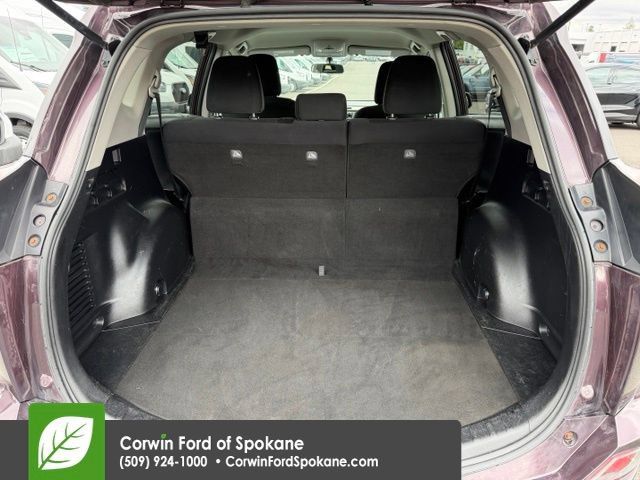 Used 2016 Toyota RAV4 LE AWD/4WD image 17