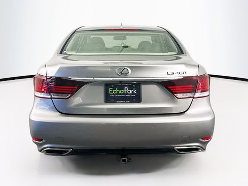 Used 2017 Lexus LS 460 w/ Ultra Luxury Package RWD image 7