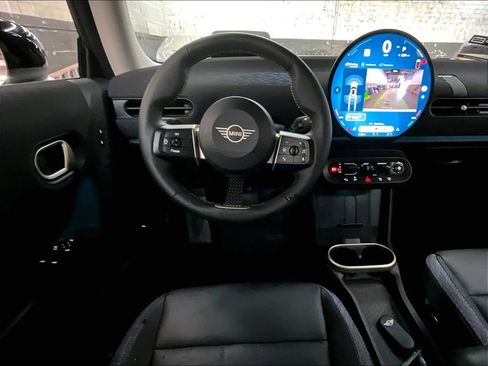 Certified 2025 MINI Cooper 2-Door Hardtop image 8