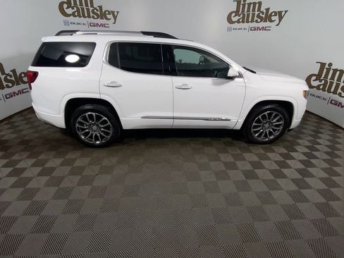 Certified 2023 GMC Acadia Denali w/ Denali Ultimate Package AWD/4WD image 9