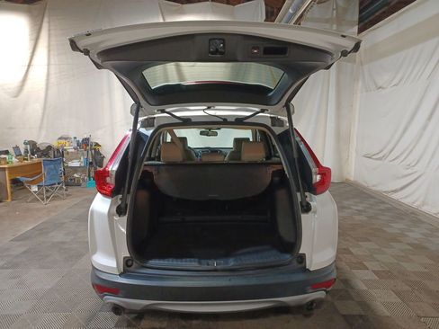 Used 2019 Honda CR-V Touring image 21