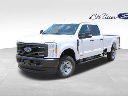 New 2026 Ford F250 XL w/ FX4 Off-Road Package