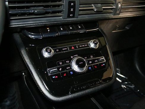 Used 2021 Lincoln Corsair Reserve w/ Equipment Group 201A image 21