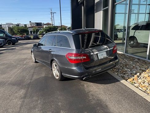 Used 2011 Mercedes-Benz E 350 4MATIC Wagon image 8