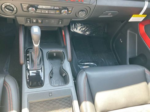 New 2025 Nissan Frontier PRO-4X w/ Pro Premium Package image 23