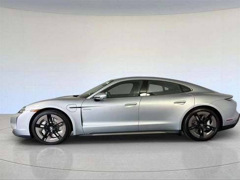 Used 2025 Porsche Taycan Turbo image 2