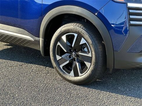 New 2026 Nissan Kicks SV image 7