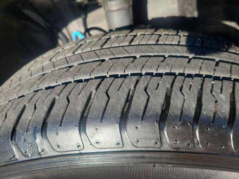 Certified 2025 Toyota RAV4 XLE w/ Convenience Package image 30