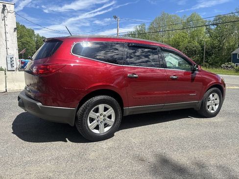Used 2009 Chevrolet Traverse LT AWD/4WD image 11