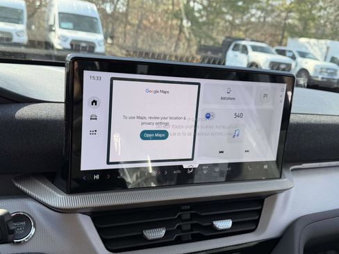 New 2026 Ford Explorer Active image 24