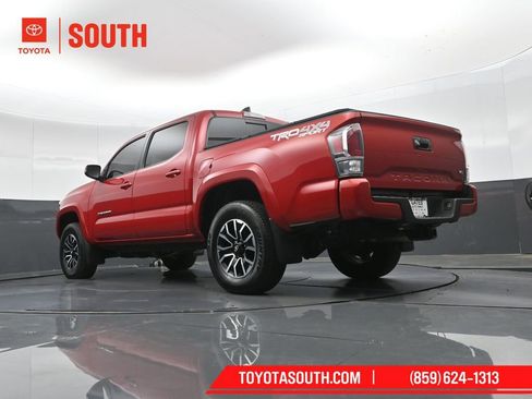 Used 2023 Toyota Tacoma TRD Sport image 39